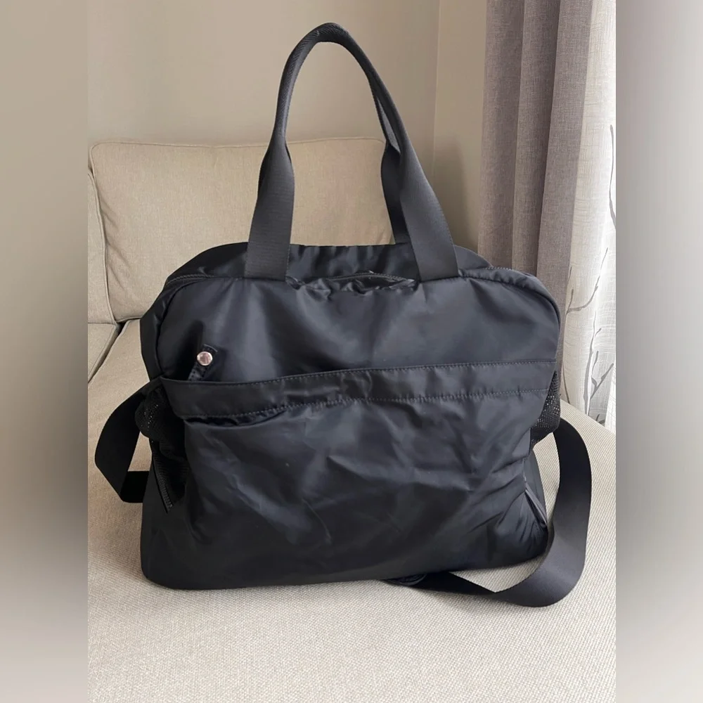 Ivivva By Lululemon Weekend Explorer Duffel Dance/Gym Bag In Black/Pink Interior